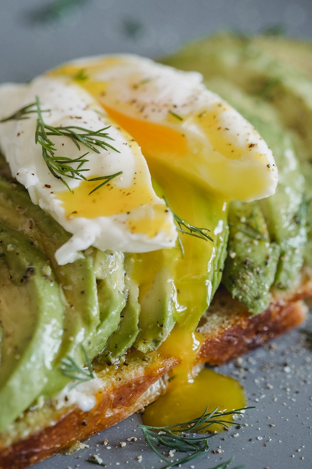 Creating Heart-Healthy Sandwiches: Nourishing Ingredients for Optimal Cardiovascular Health